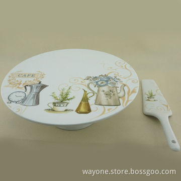 10-inch Cake Plate with Shovel, Cafe Designs